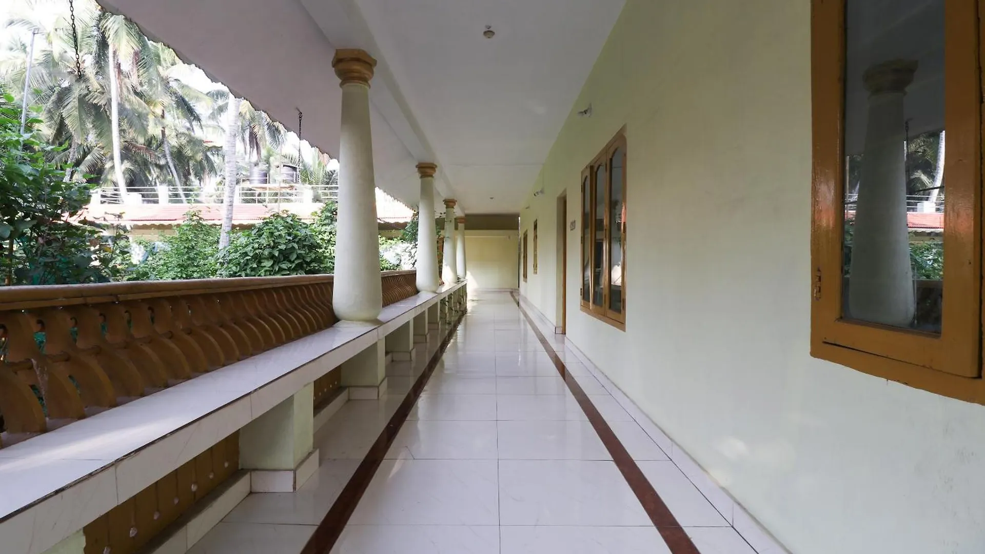 Hotel O Sandhra Apartments Poovar